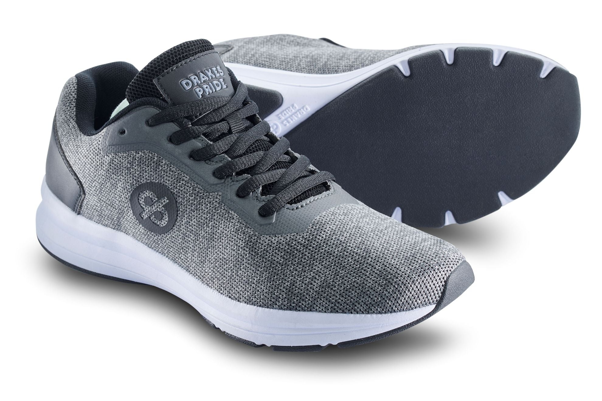 Drakes Pride Vader Men’s Bowls Shoe – lightweight, cushioned and non-slip design.